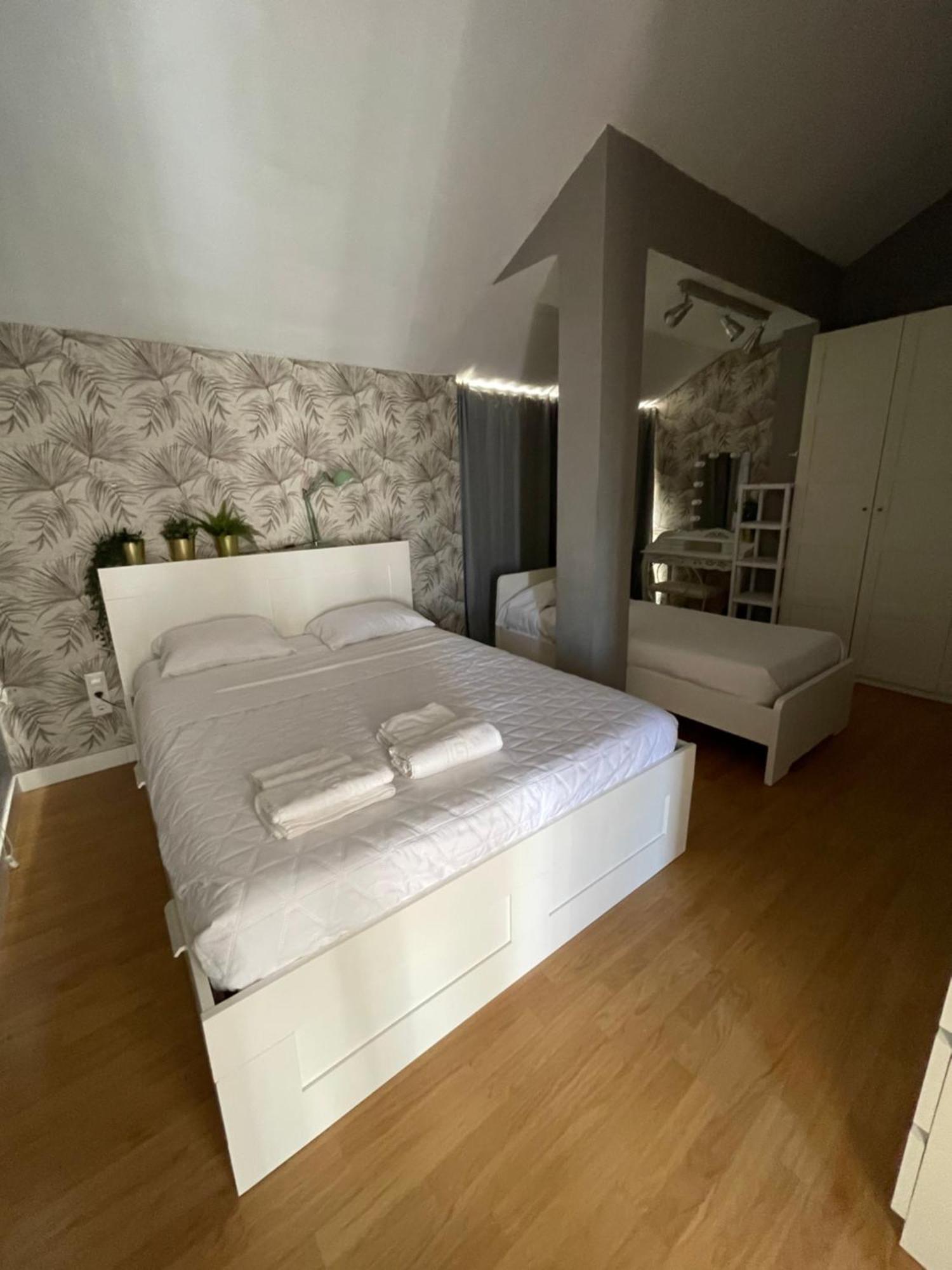 Mediterranean House - Habitaciones Privadas En Casa Compartida Майрена-дель-Альхарафе Экстерьер фото