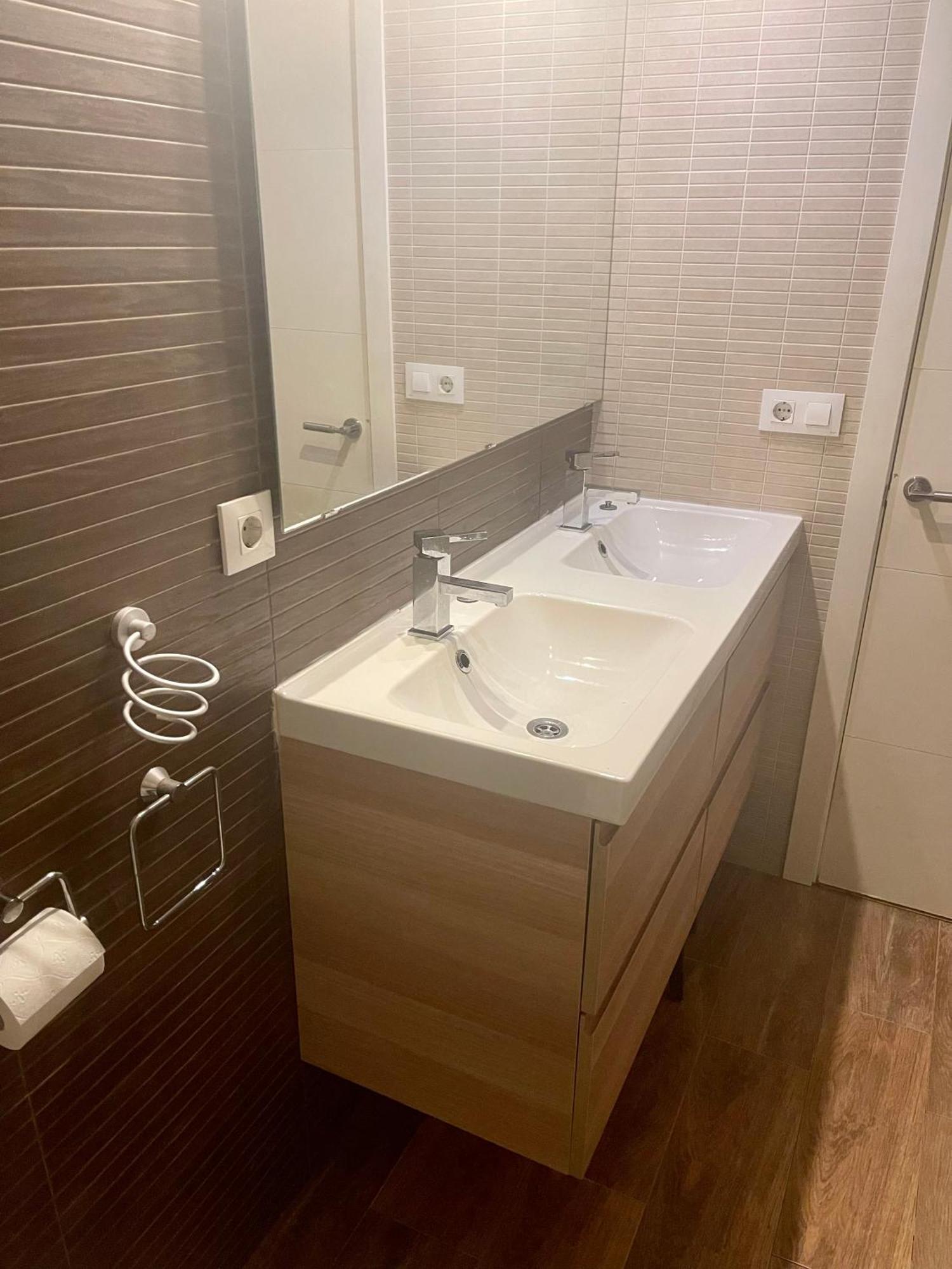 Mediterranean House - Habitaciones Privadas En Casa Compartida Майрена-дель-Альхарафе Экстерьер фото